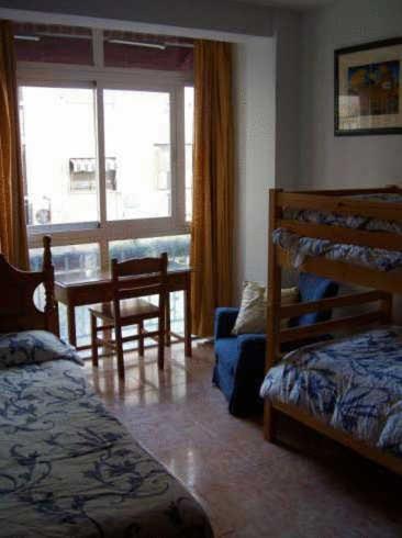 Hostal Nuevas Naciones Гранада Екстер'єр фото